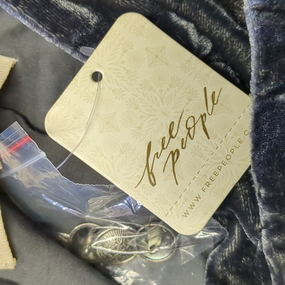 Free People Faye Velvet Jacket Women's Size Extra Small Ebony Military - Picture 13 of 16